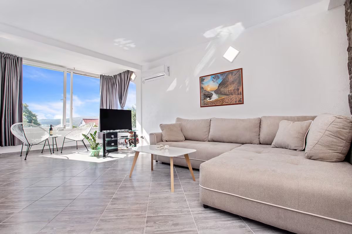 For Rent Two Bedroom Apartments Villa