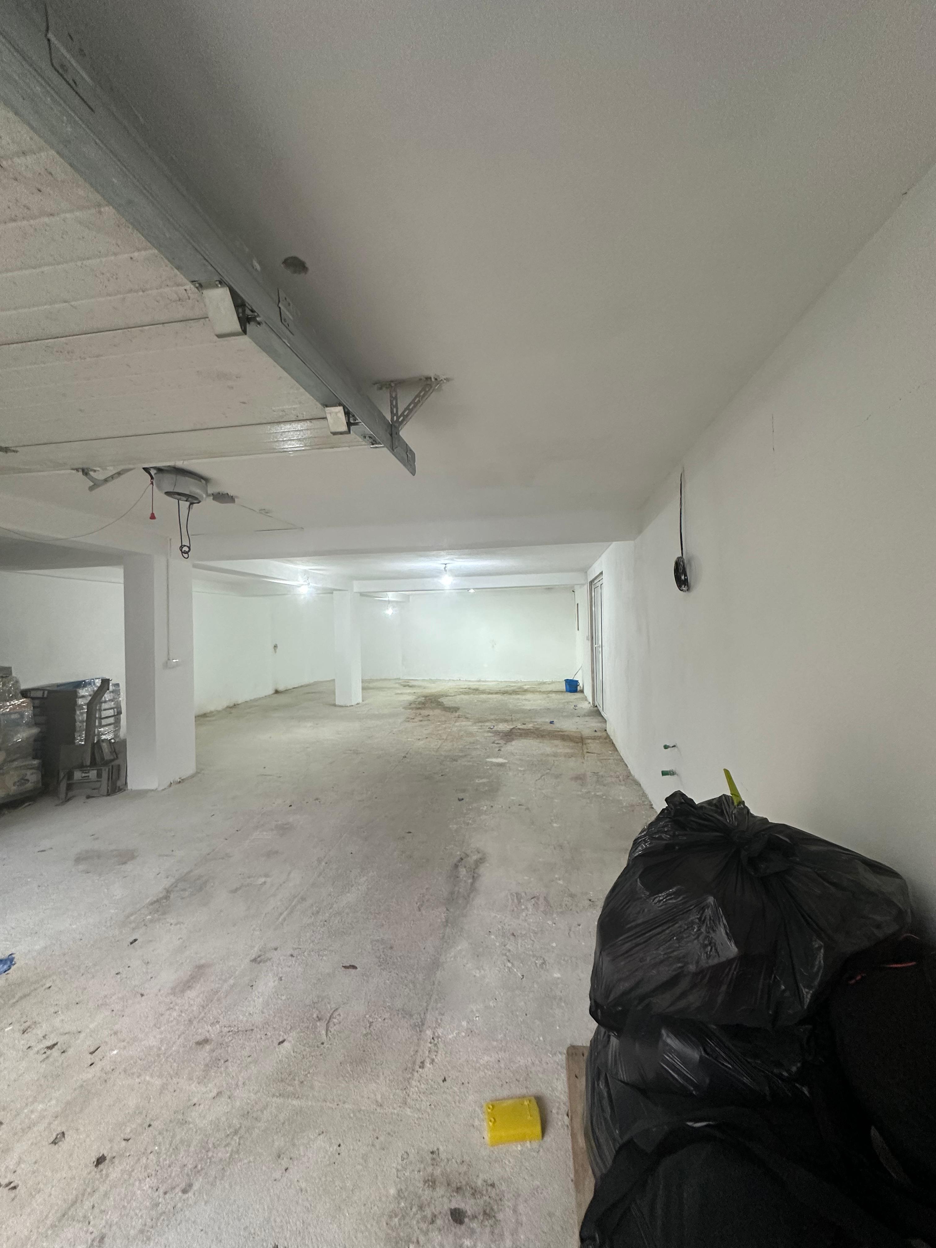 For Rent Place for Storage or Workshop