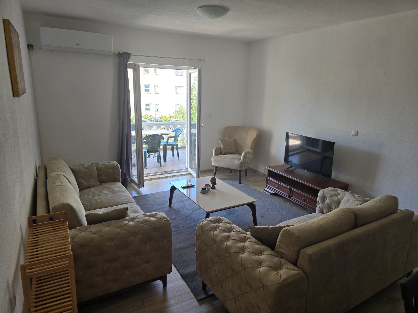 For Rent Two Bedroom Apartment