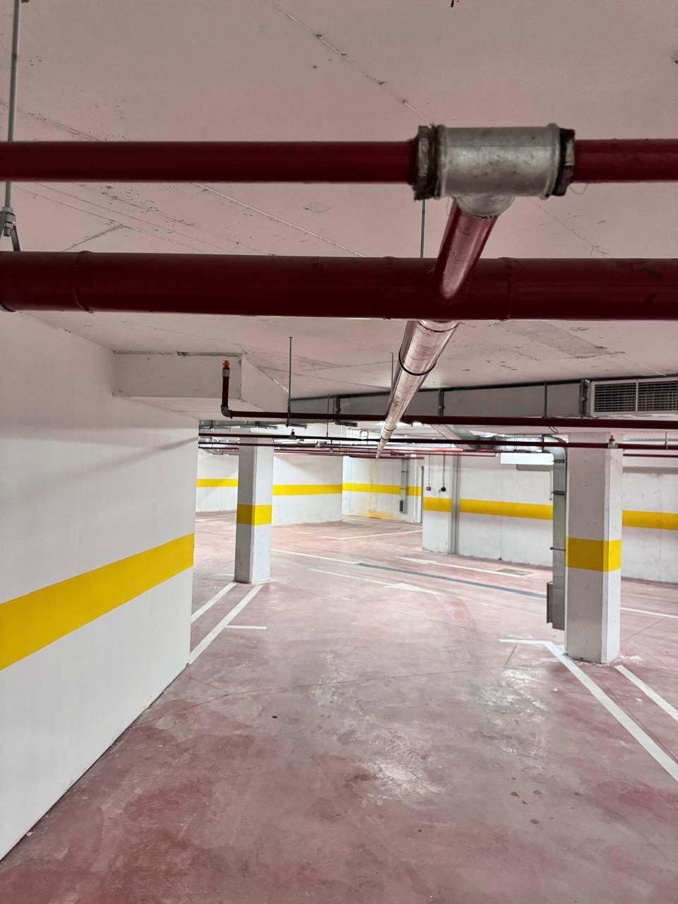 For Sale Garage Central Point