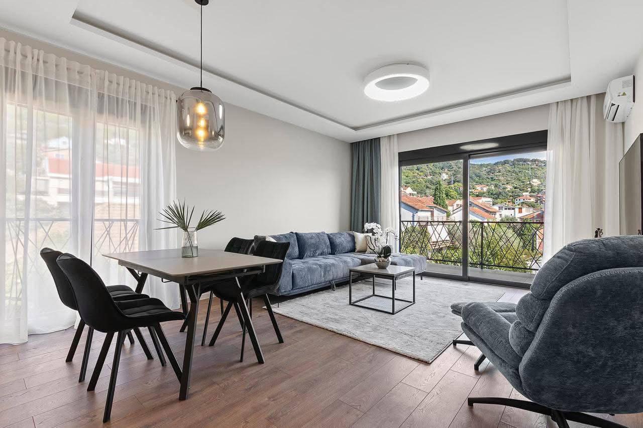 Three Bedroom Apartment