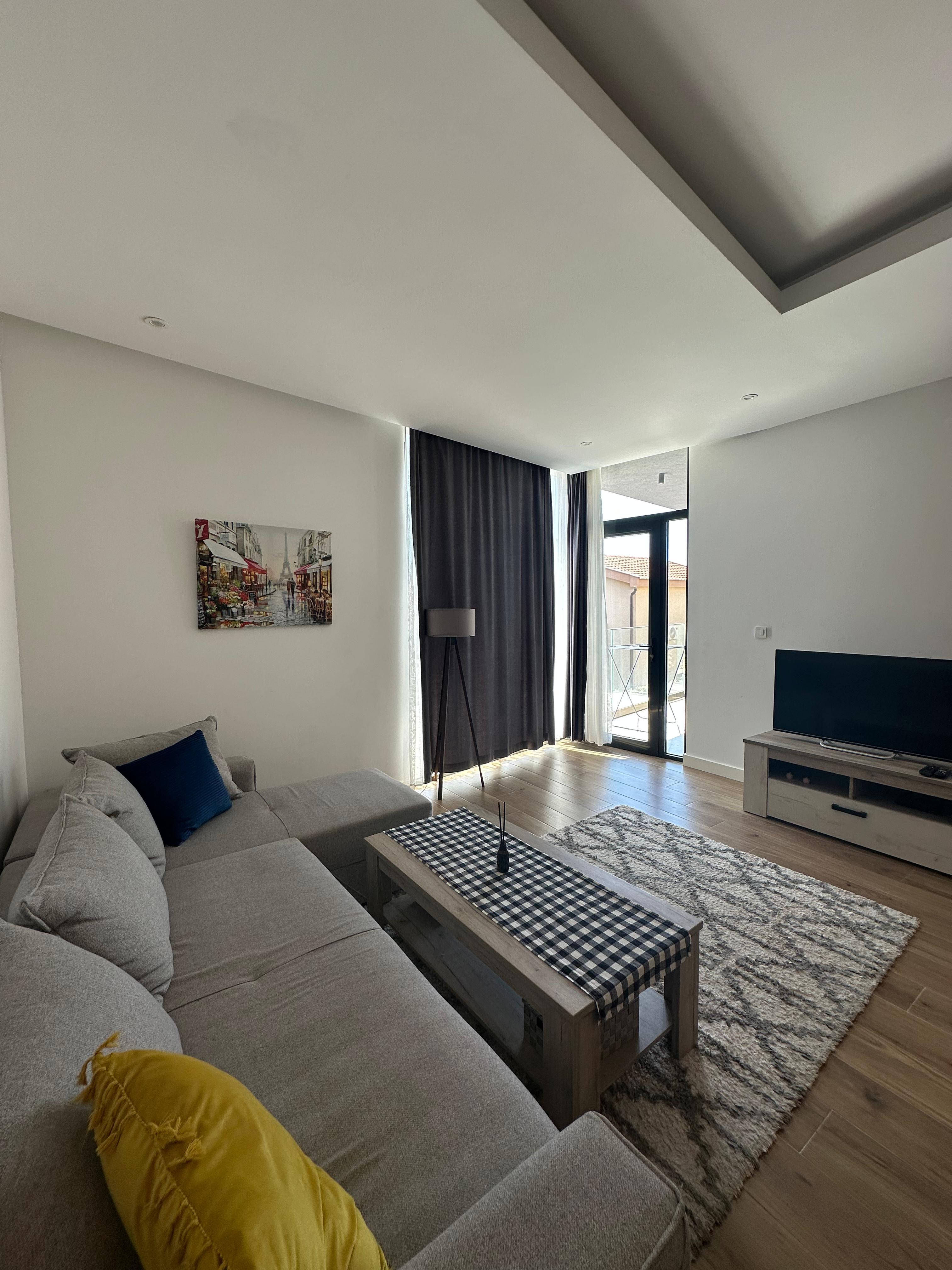 One Bedroom Apartment