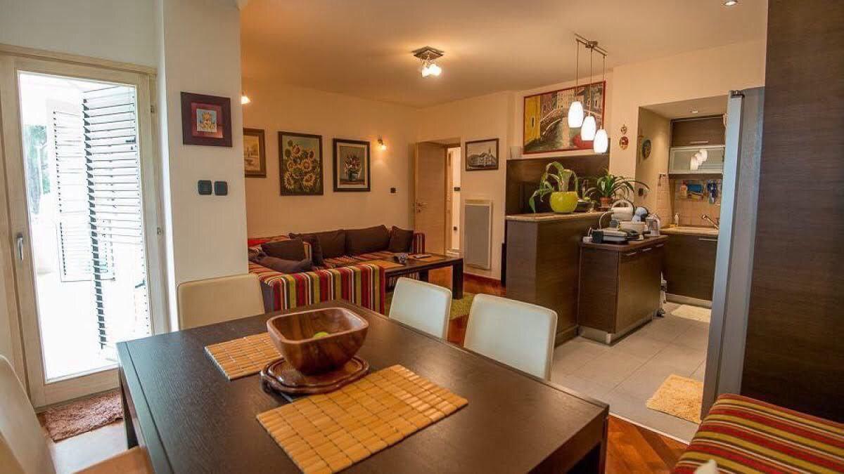 Two Bedroom Apartment 