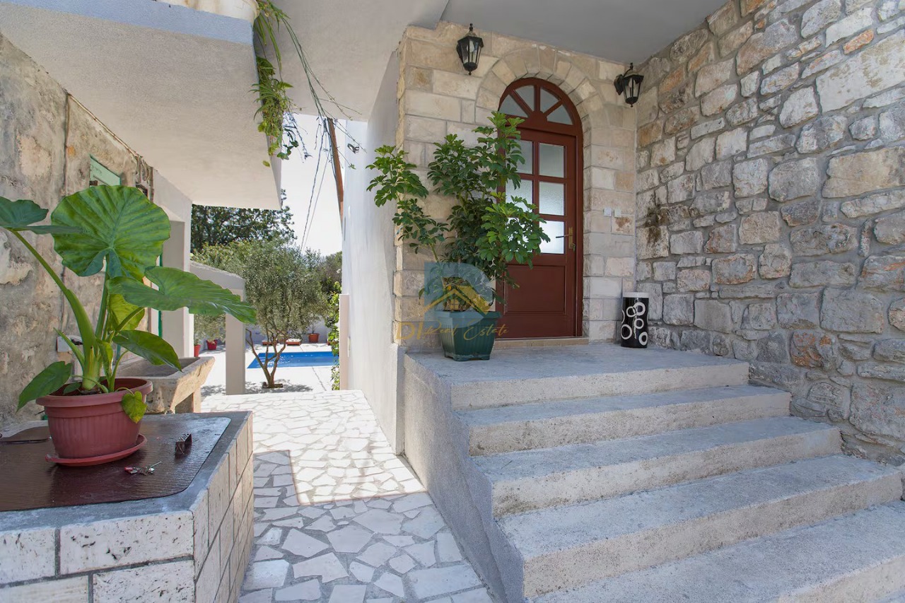 For Rent Two Bedroom Apartments Villa - Resim 1