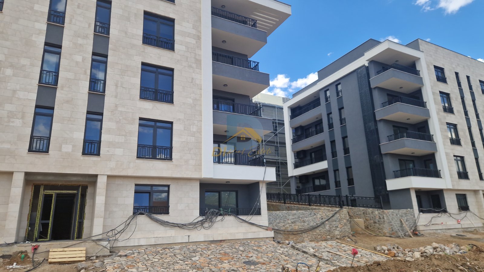 For Sale One Bedroom Apartment - Resim 5