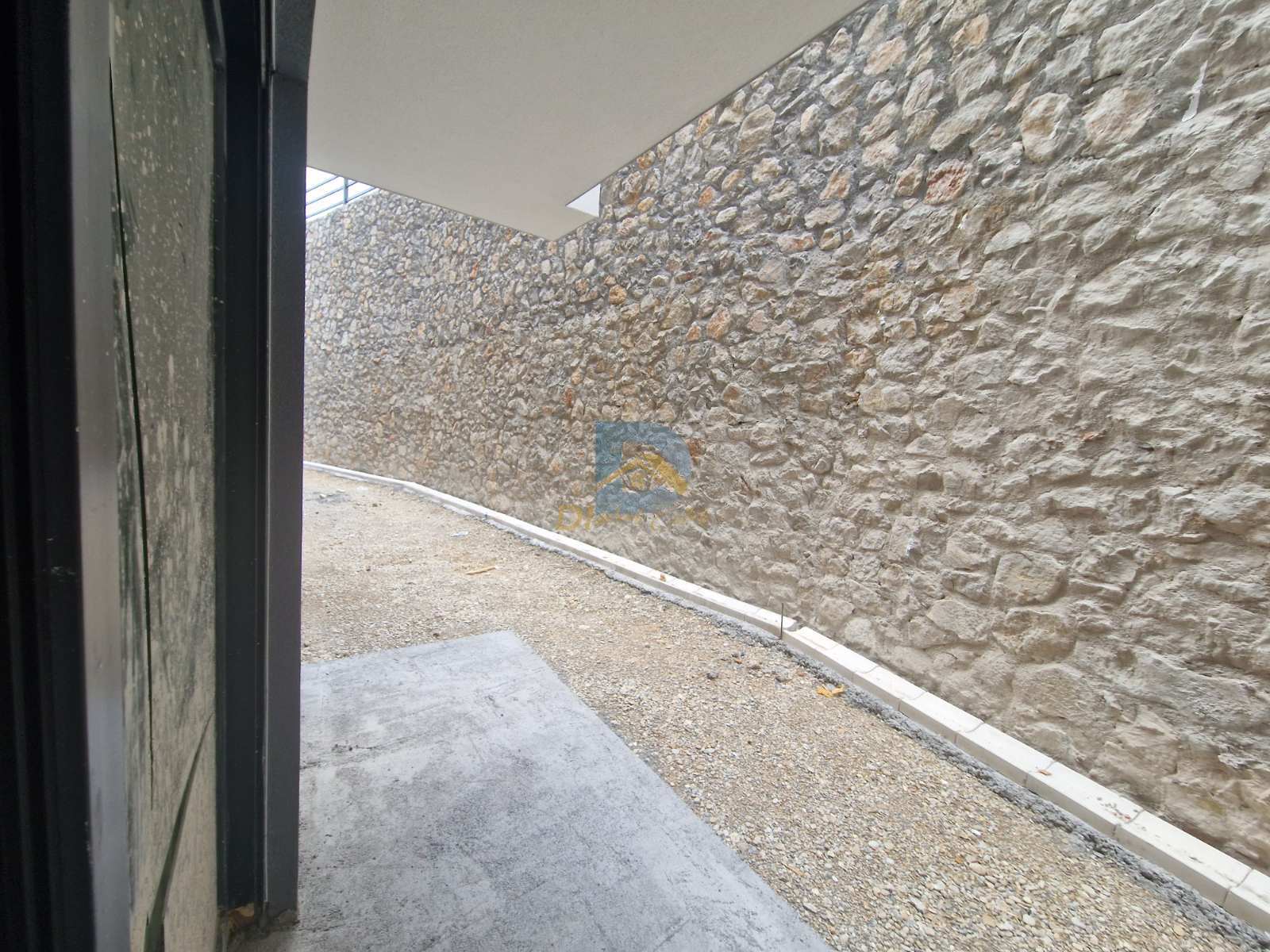 For Sale One Bedroom Apartment - Resim 9