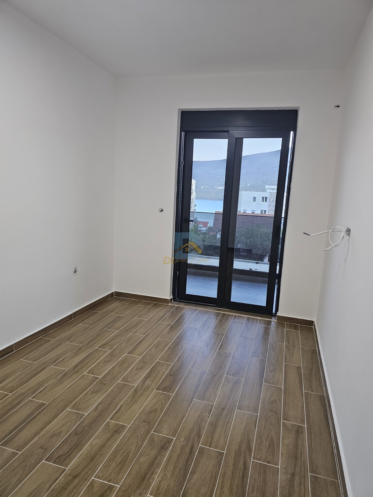 For Sale One Bedroom Apartment - Resim 6