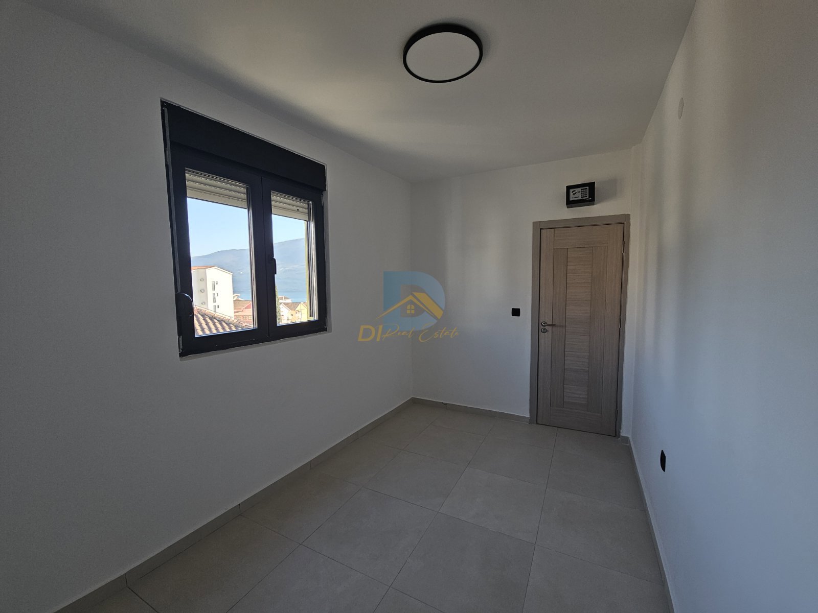 For Sale One Bedroom Apartment - Resim 9