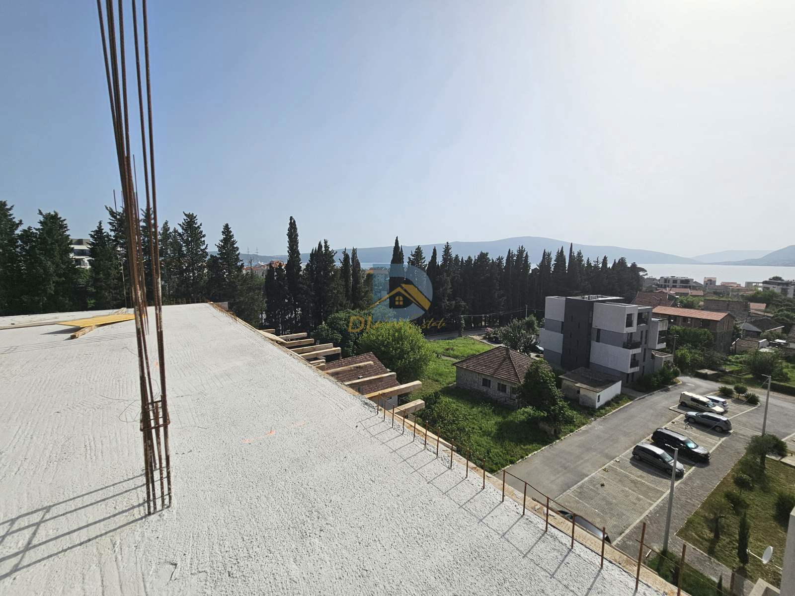 For Sale Two Bedroom Apartment - Resim 6