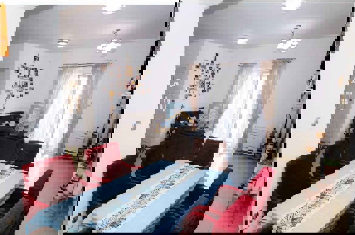 For Rent Three Bedroom House - Resim 4