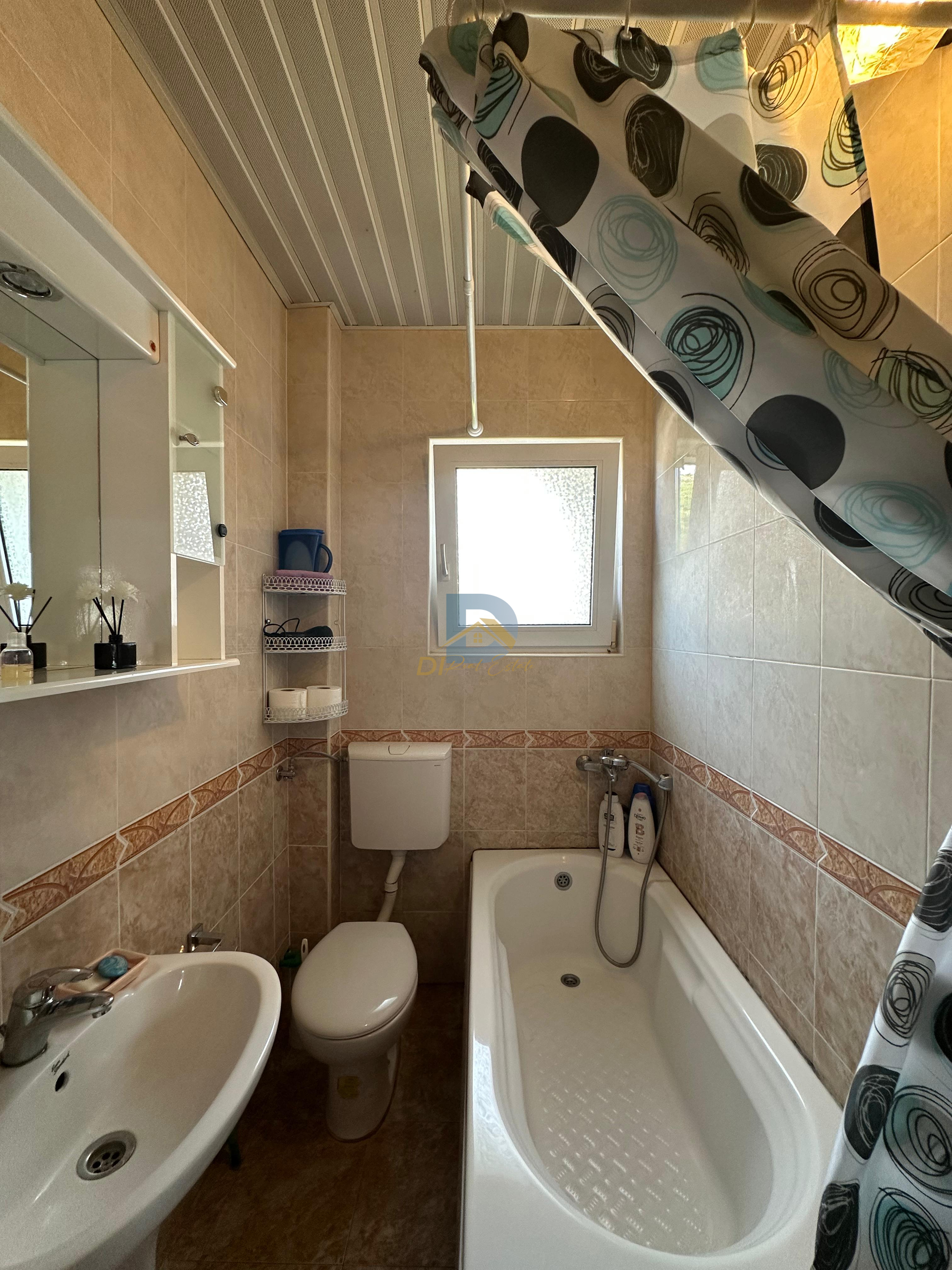 For Rent Three Bedroom House - Resim 19