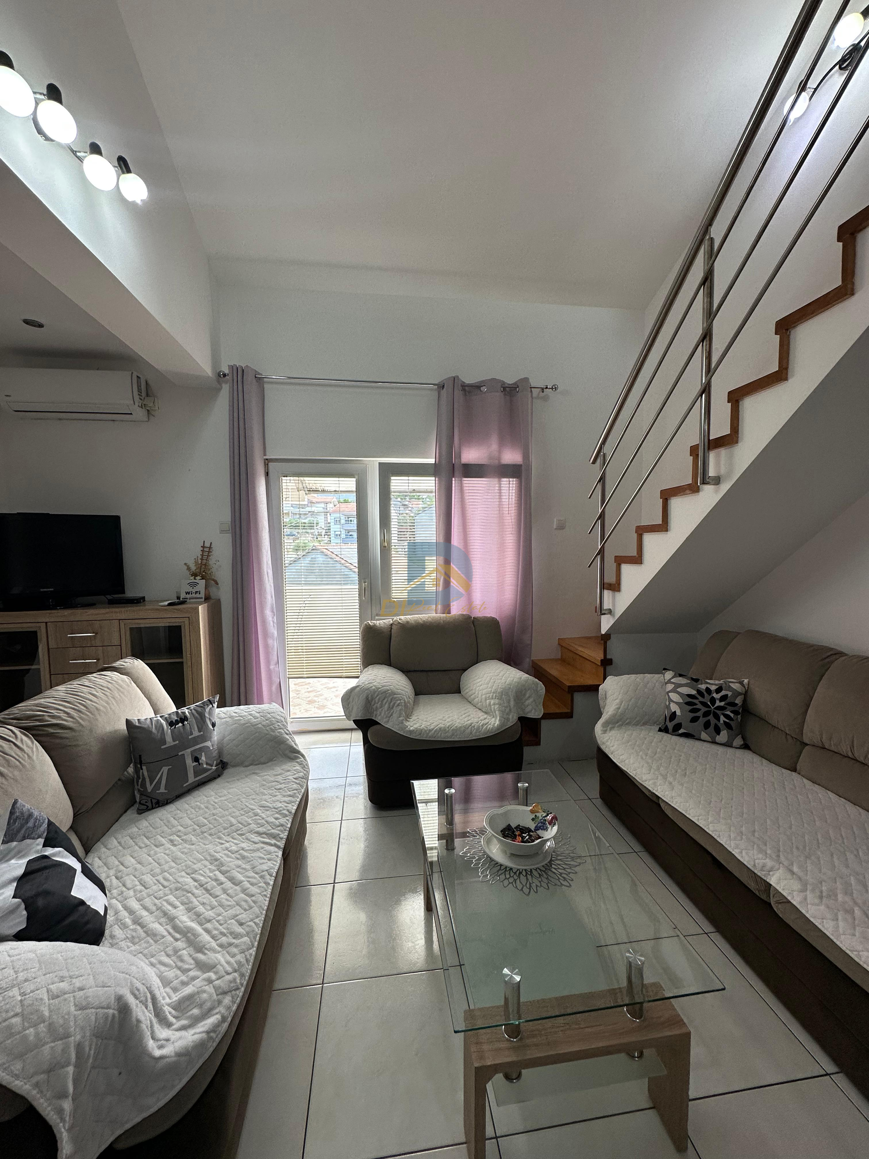 For Rent Three Bedroom House - Resim 2