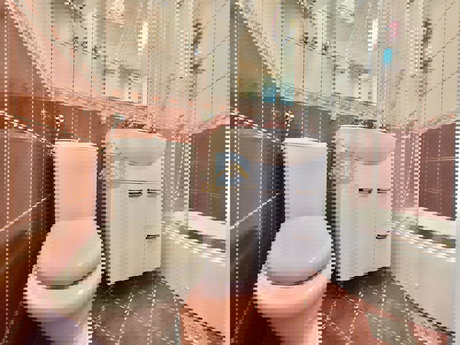 For Sale Two Bedroom Apartment - Resim 8