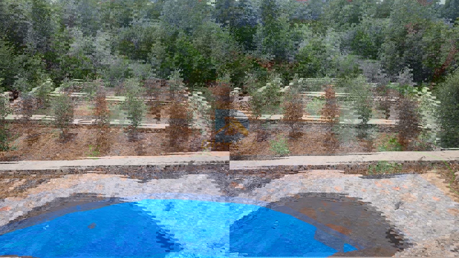 For Rent Two Bedroom House - Resim 13