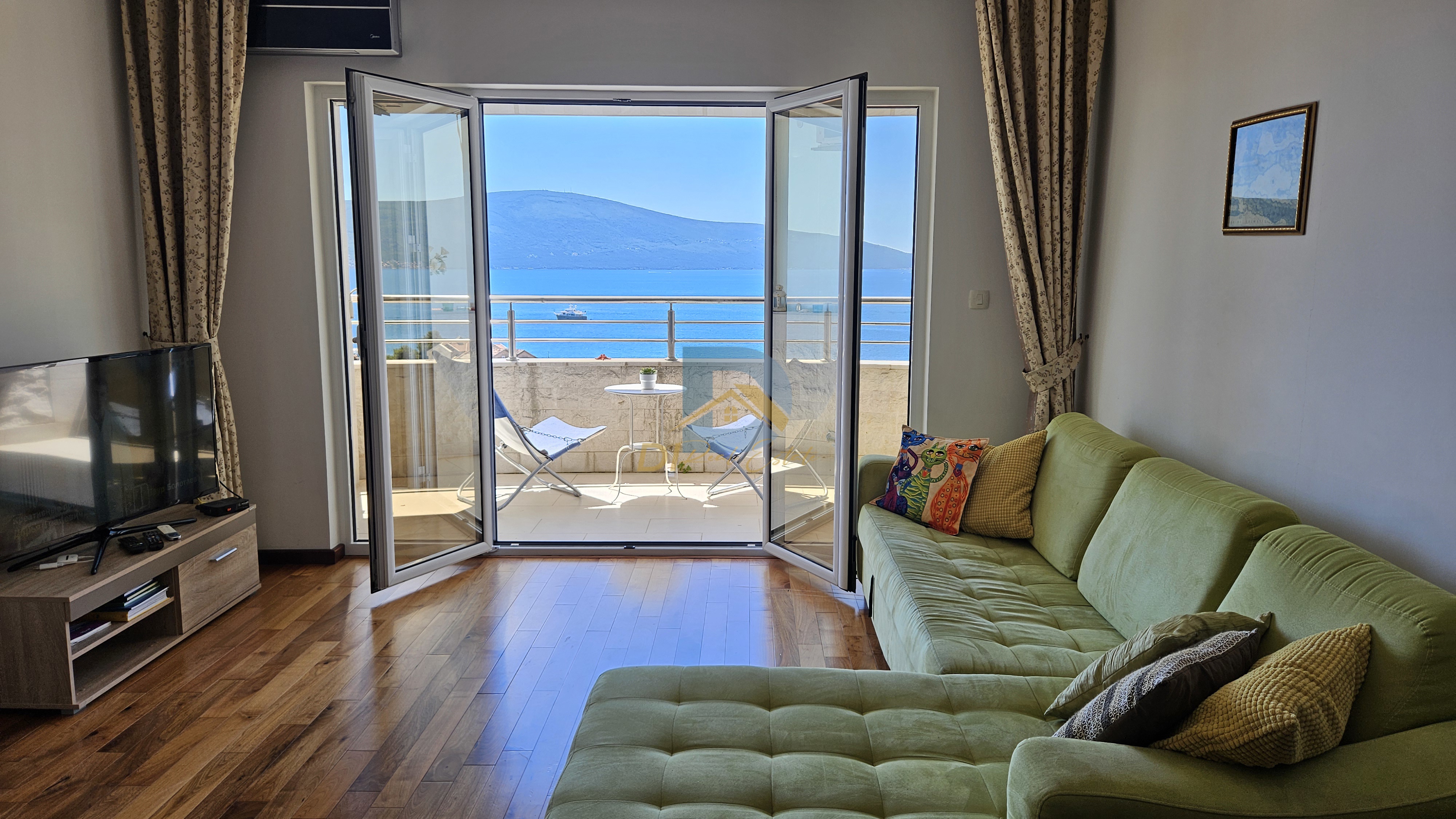 For Sale Two Bedroom Apartment - Resim 1