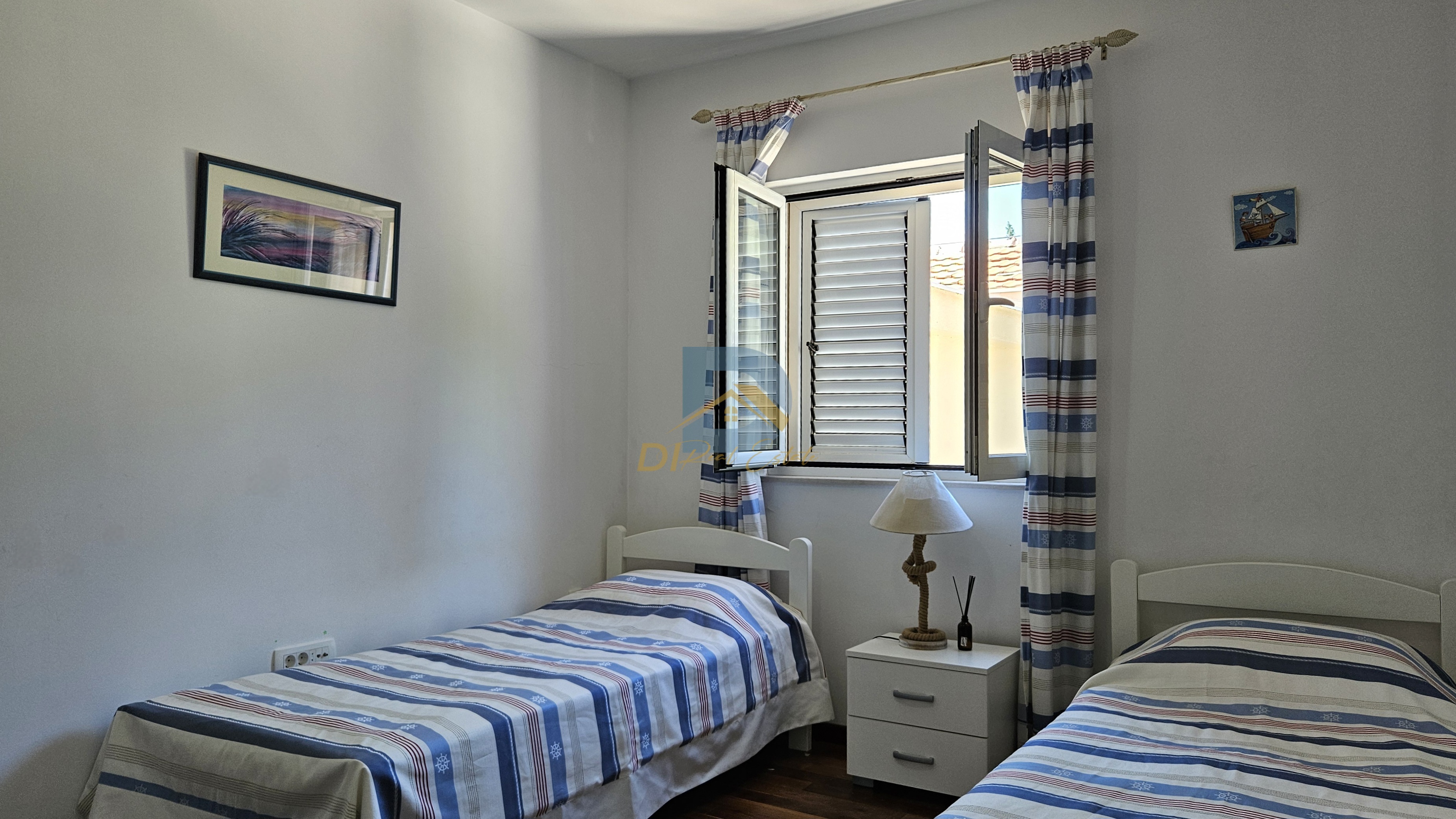 For Sale Two Bedroom Apartment - Resim 13