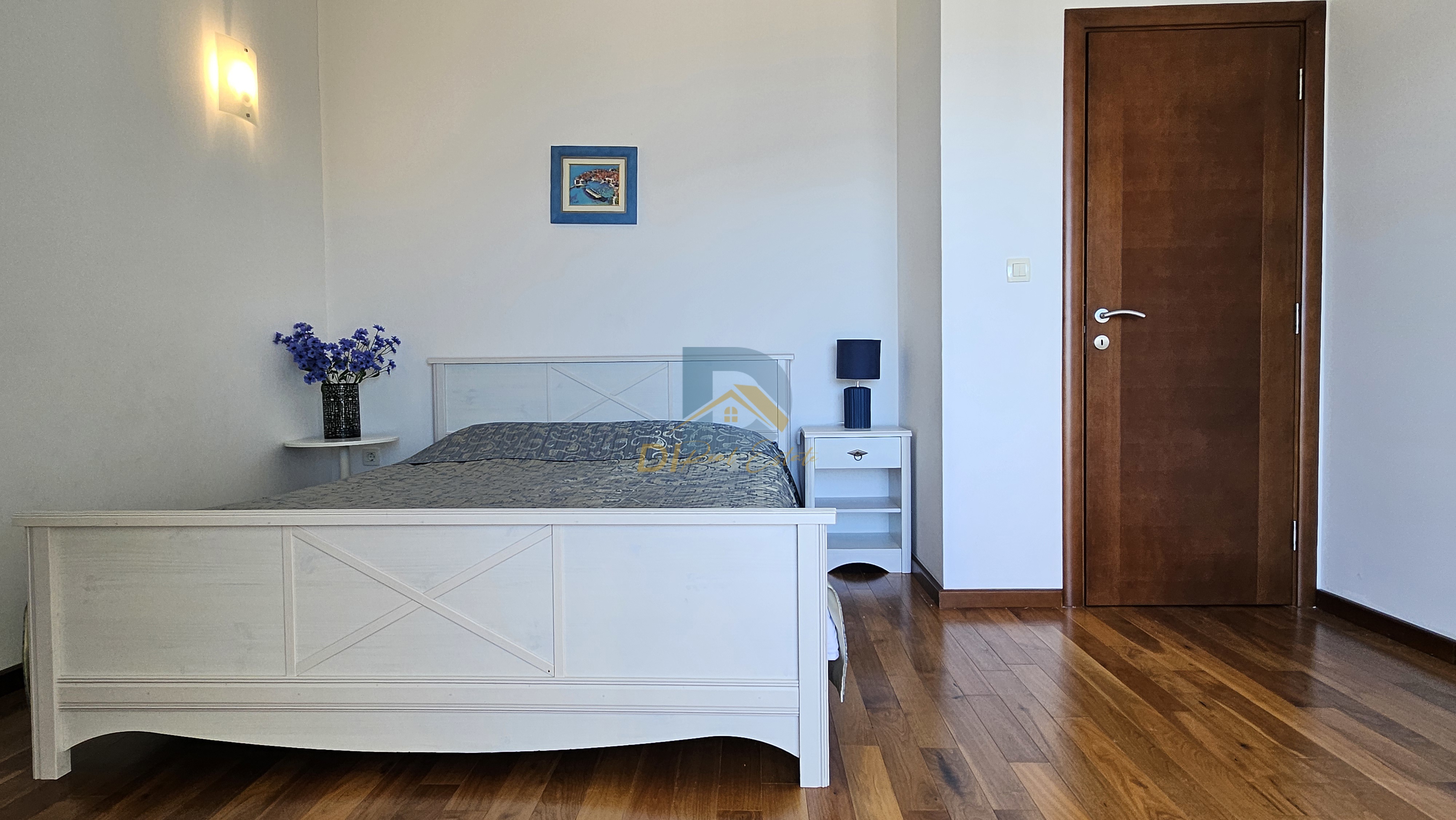 For Sale Two Bedroom Apartment - Resim 8