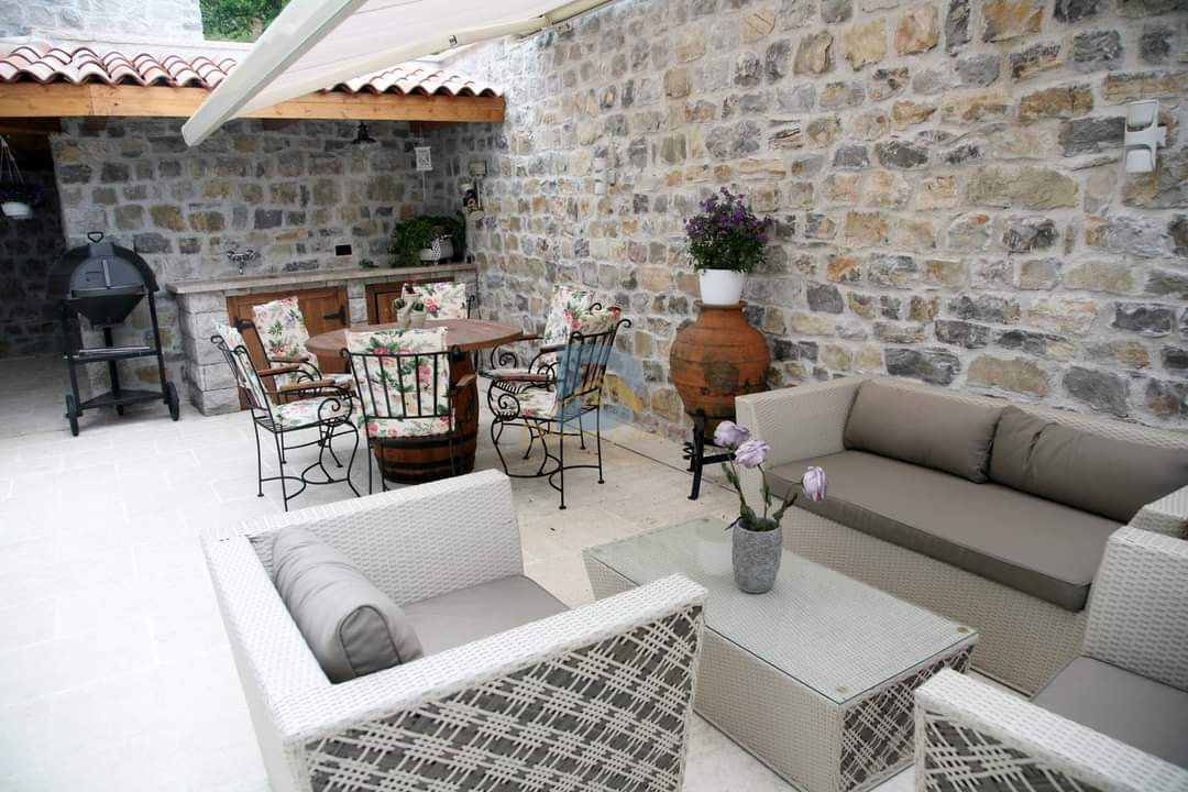 For Sale Three Bedroom Near Sea Vila - Resim 15