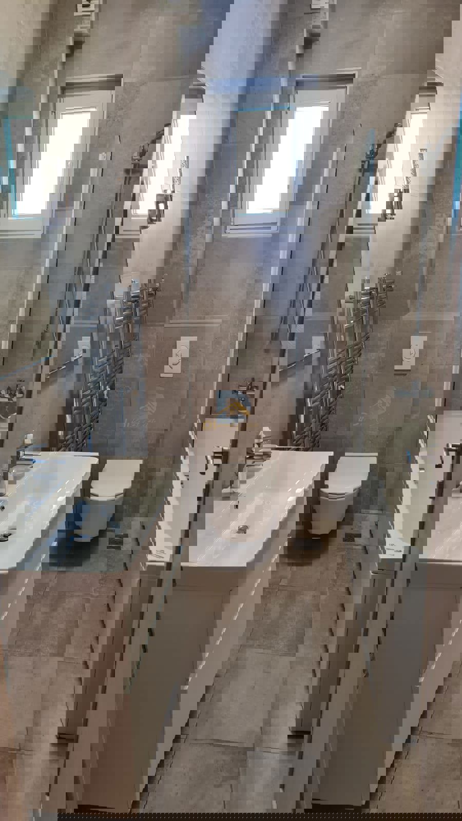 For Sale Three Bedroom Apartment - Resim 20