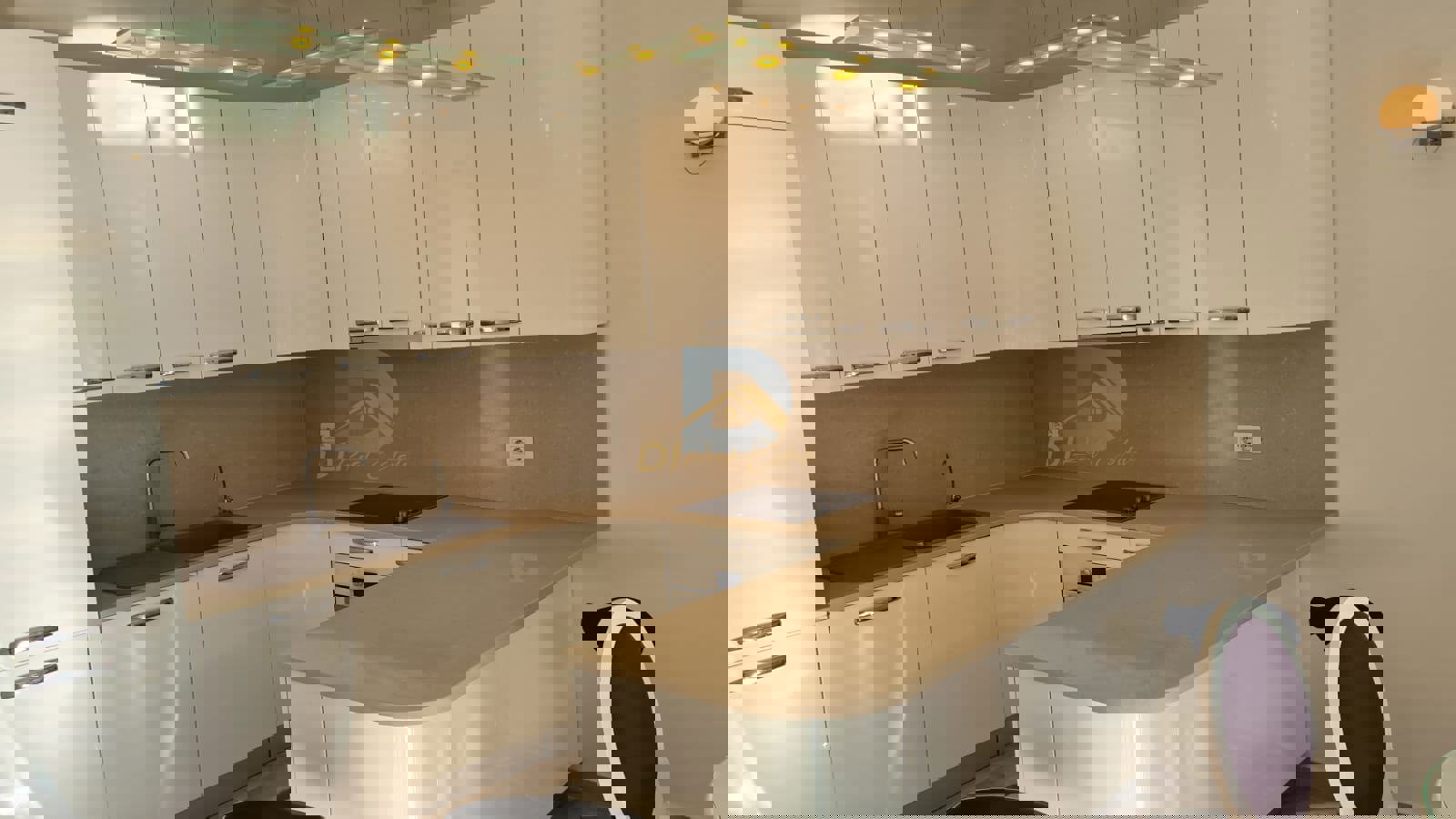 For Sale Three Bedroom Apartment - Resim 4