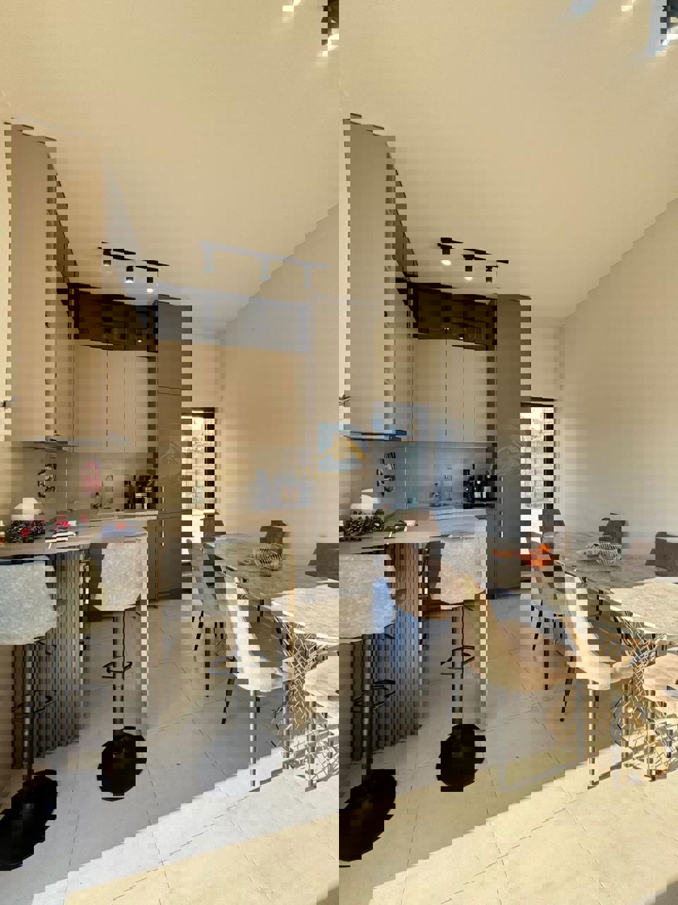 For Sale Three Bedroom Apartment - Resim 8