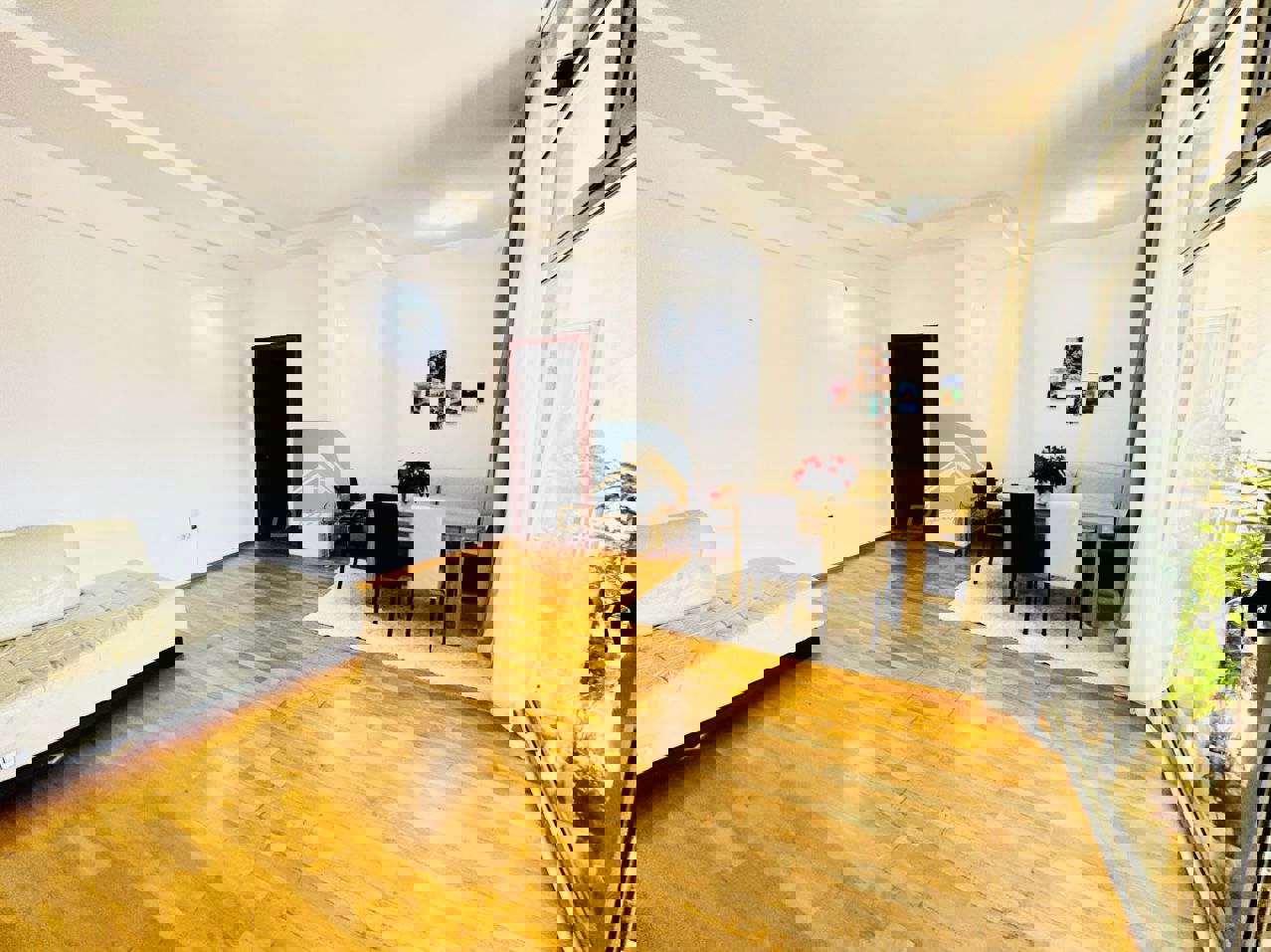 For Sale Four Bedroom Duplex Apartment - Resim 3