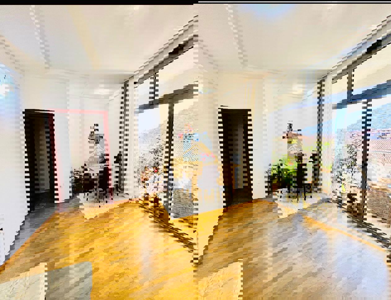 For Sale Four Bedroom Duplex Apartment - Resim 4