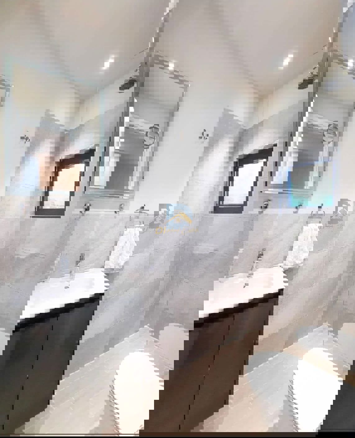 For Sale Three Bedroom Apartment - Resim 11