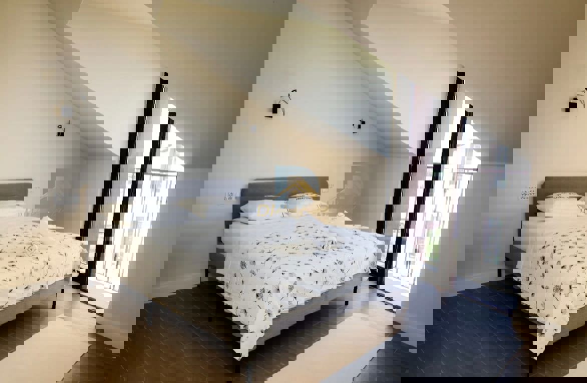 For Sale Three Bedroom Apartment - Resim 7