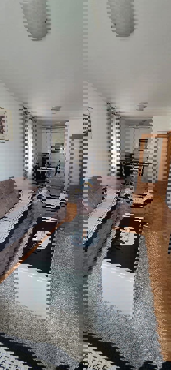 Two-Bedroom Apartment for Rent | Seljanovo, Tivat - Resim 1