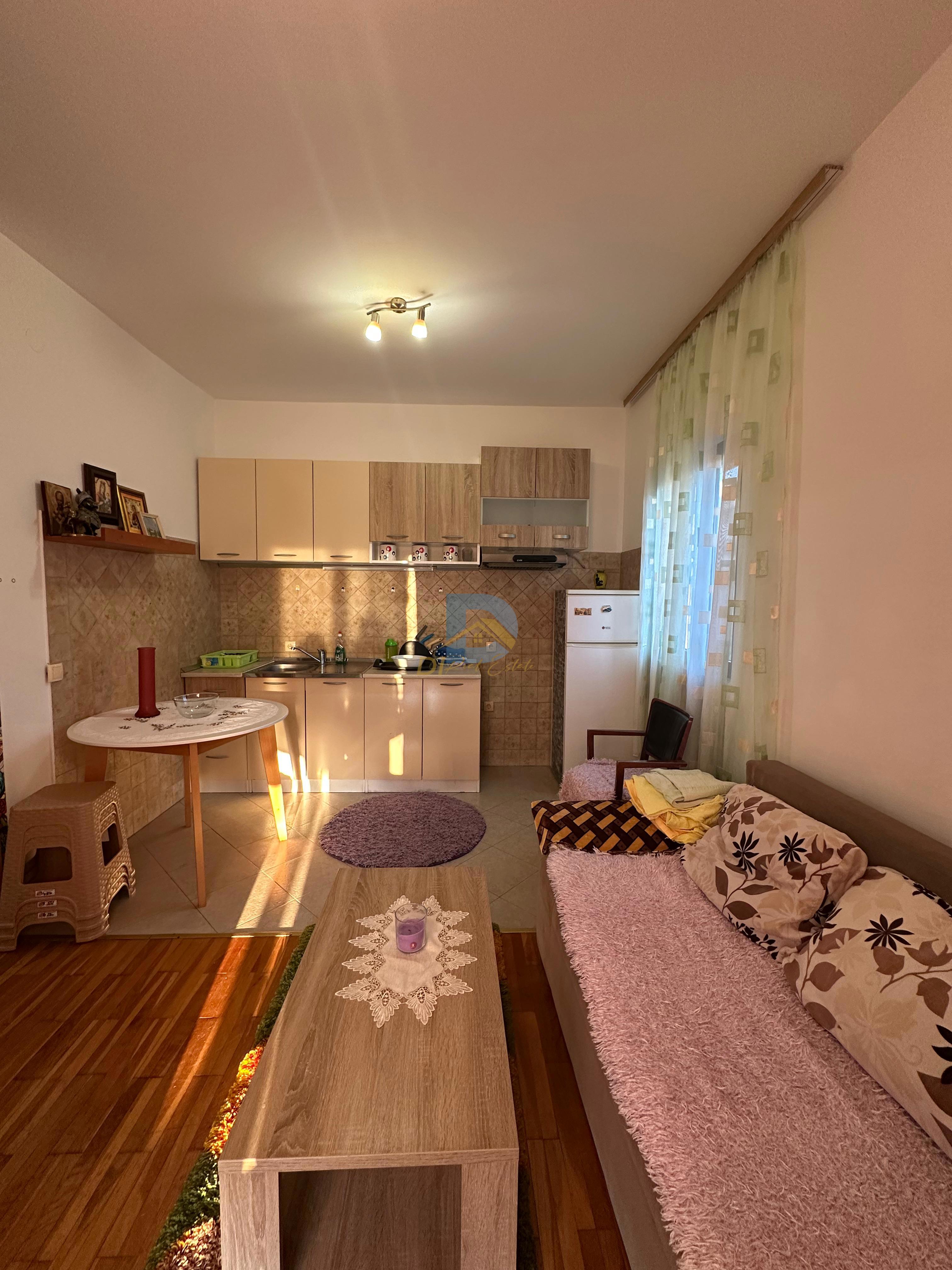 Apartment for Rent | Ucuri Tivat - Resim 7