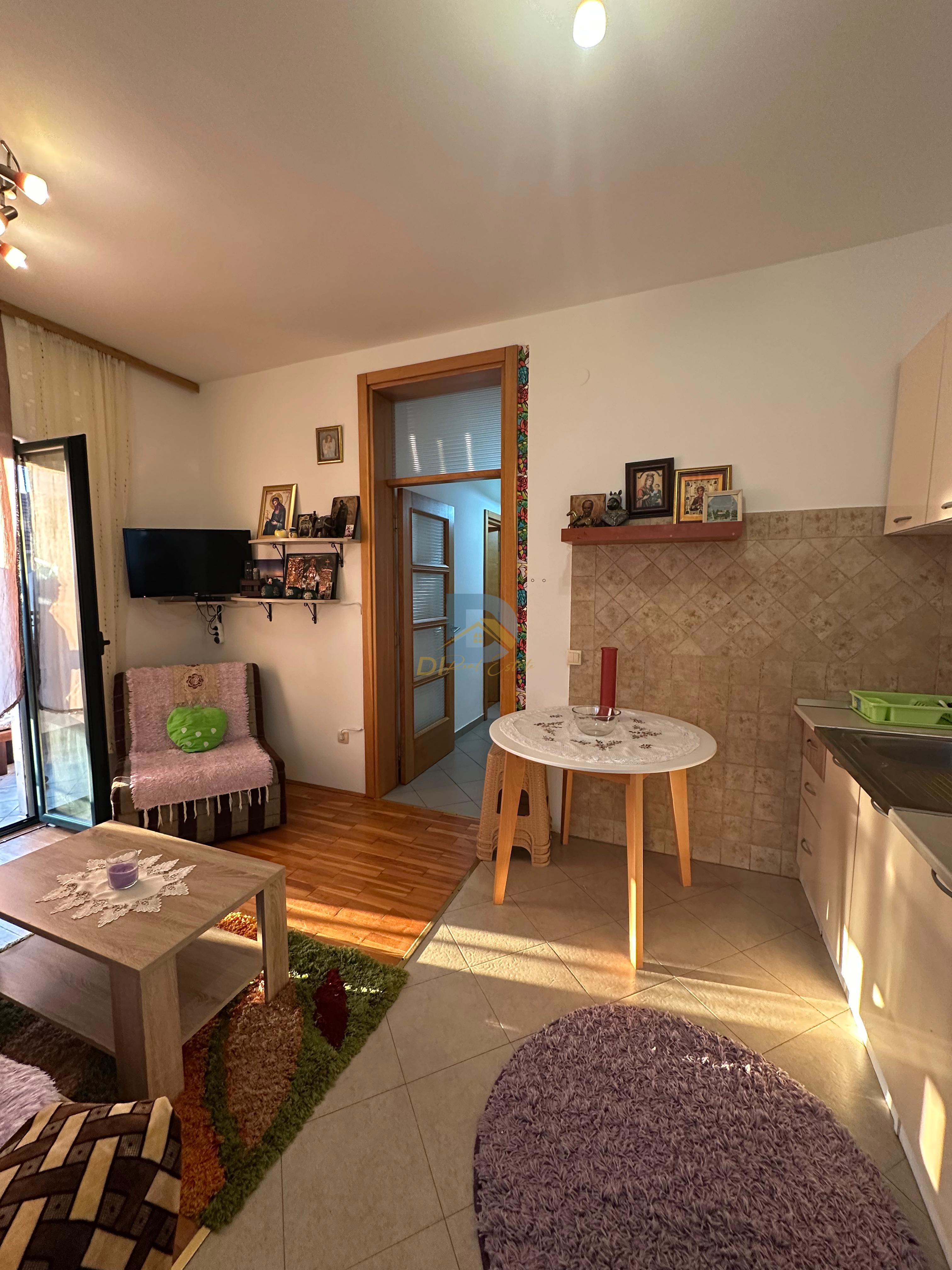 Apartment for Rent | Ucuri Tivat - Resim 8