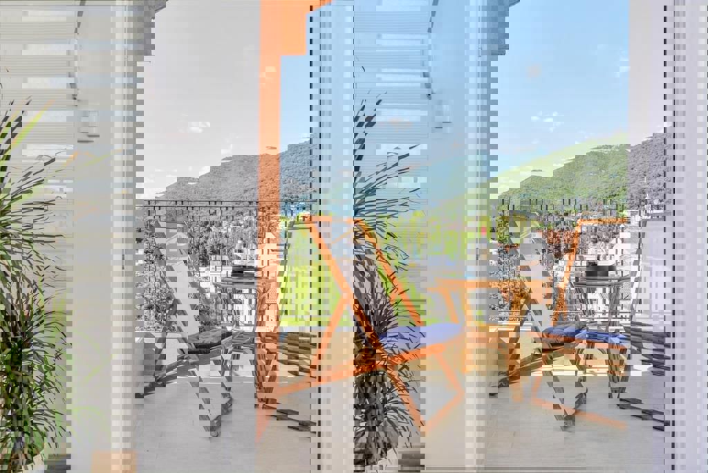 Two Bedroom Apartment for Rent | Centar, Tivat - Resim 15