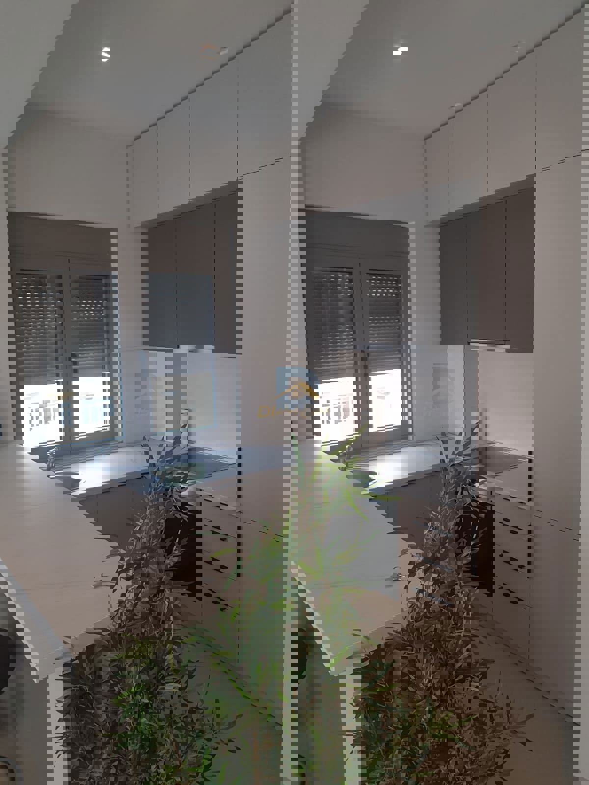 Two Bedroom Apartment for Rent | Centar, Tivat - Resim 2