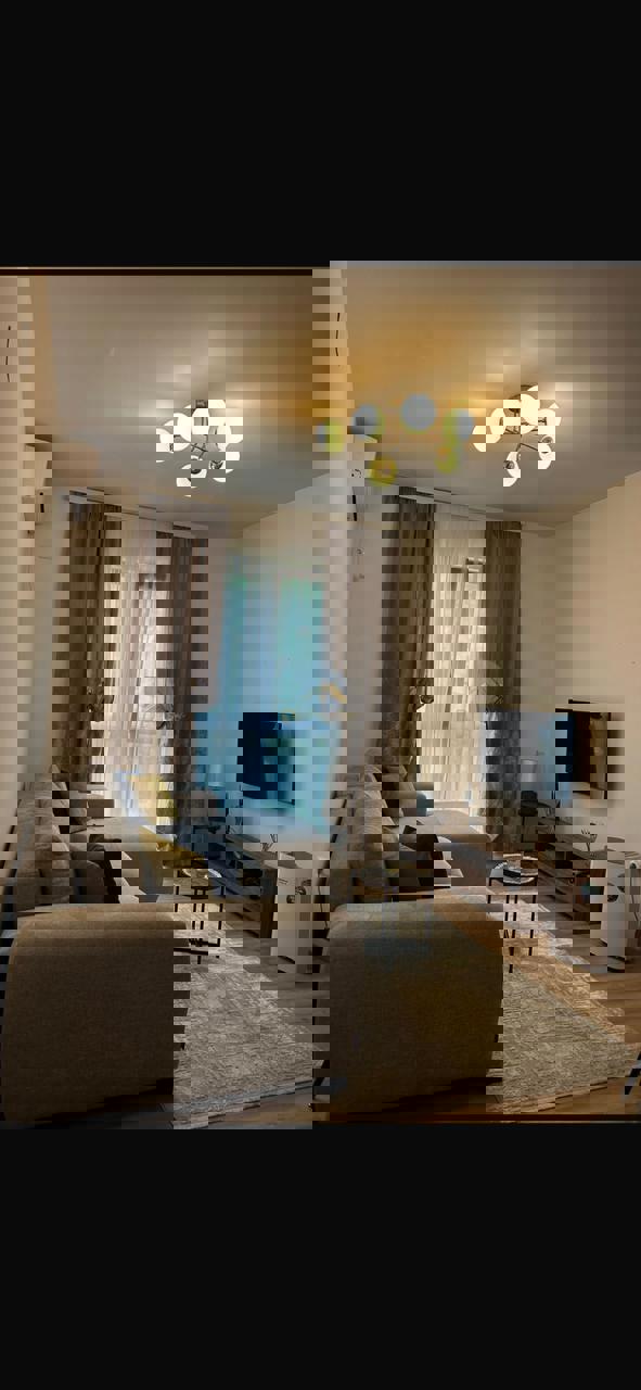 One Bedroom Apartment for Rent | Ruljina, Tivat - Resim 1