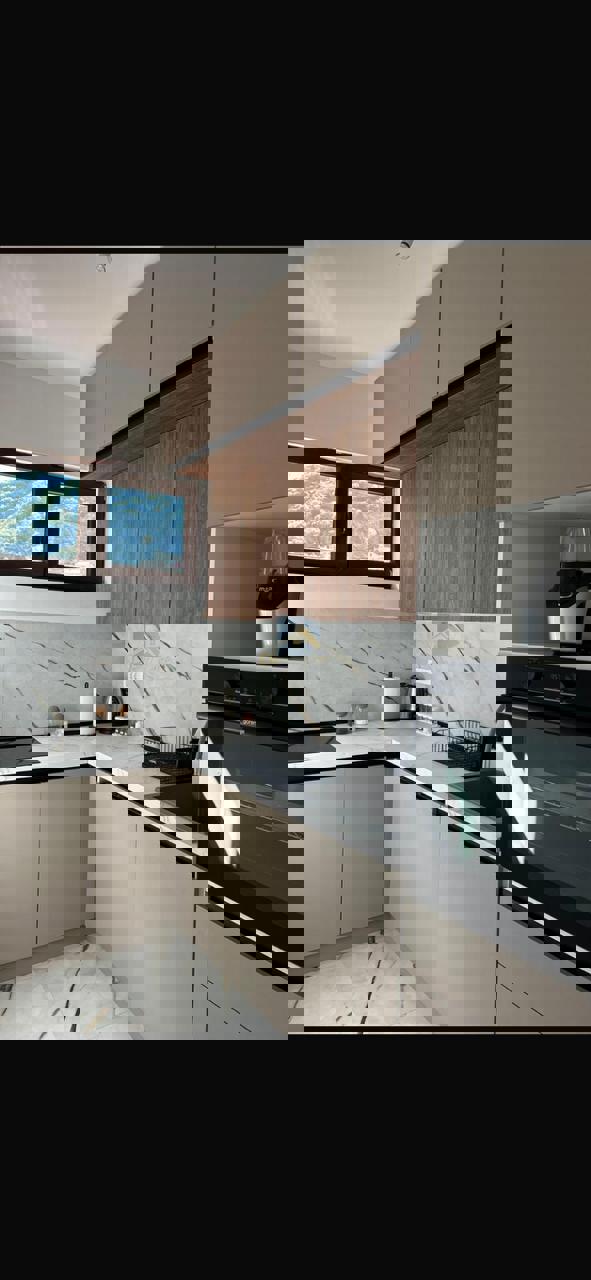 One Bedroom Apartment for Rent | Ruljina, Tivat - Resim 2