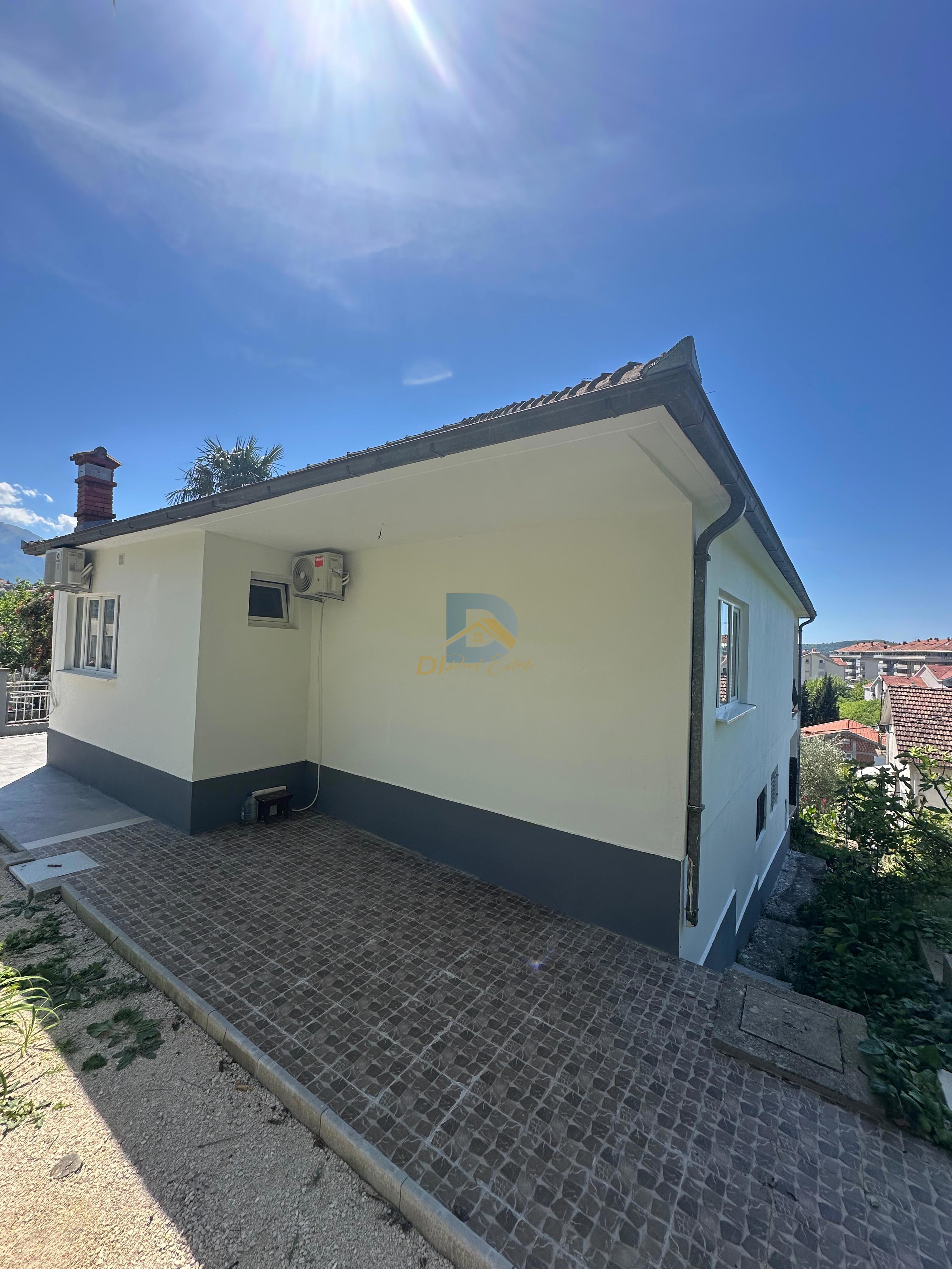 House for Sale | Centar, Tivat - Resim 19