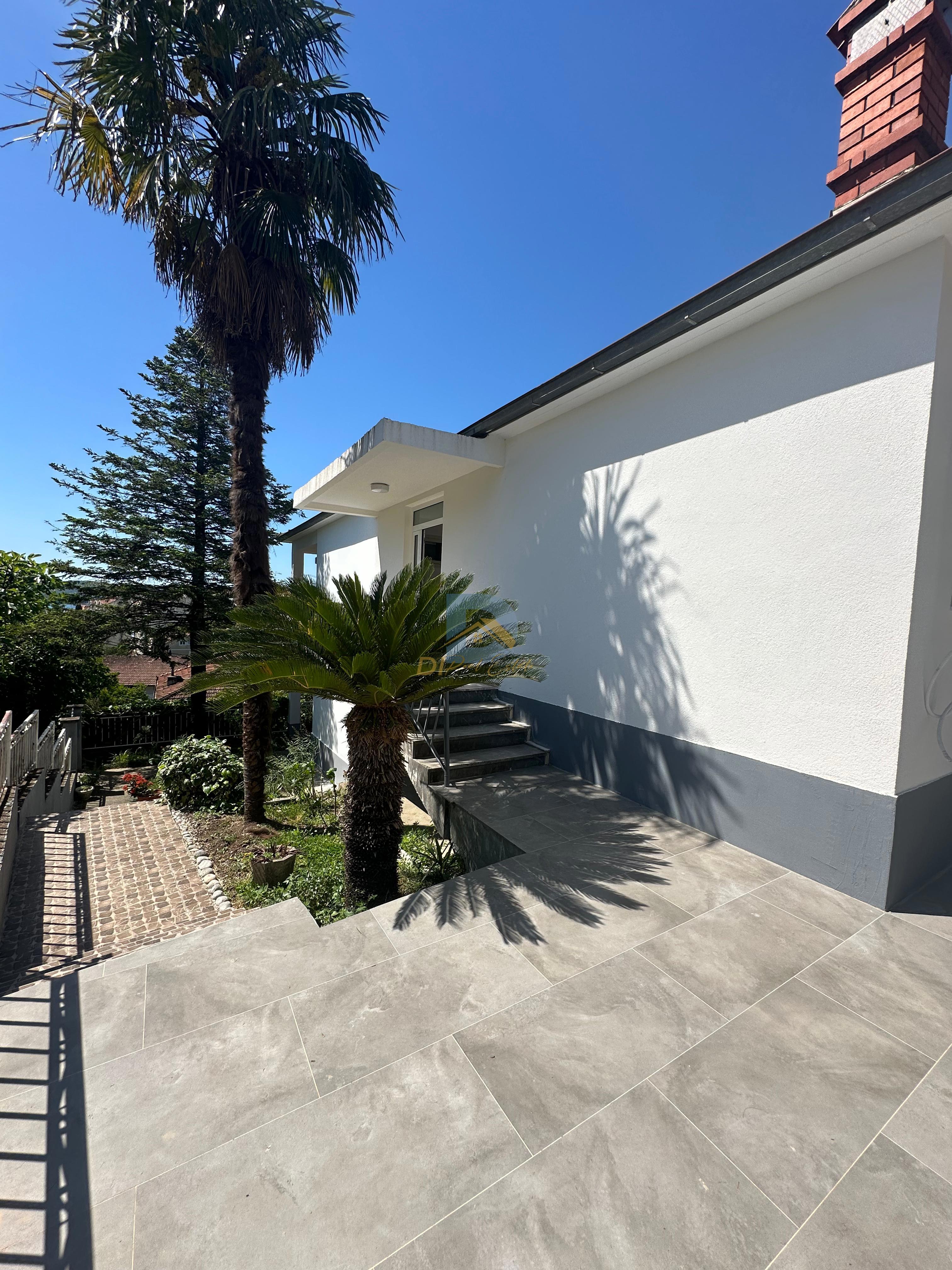 House for Sale | Centar, Tivat - Resim 22