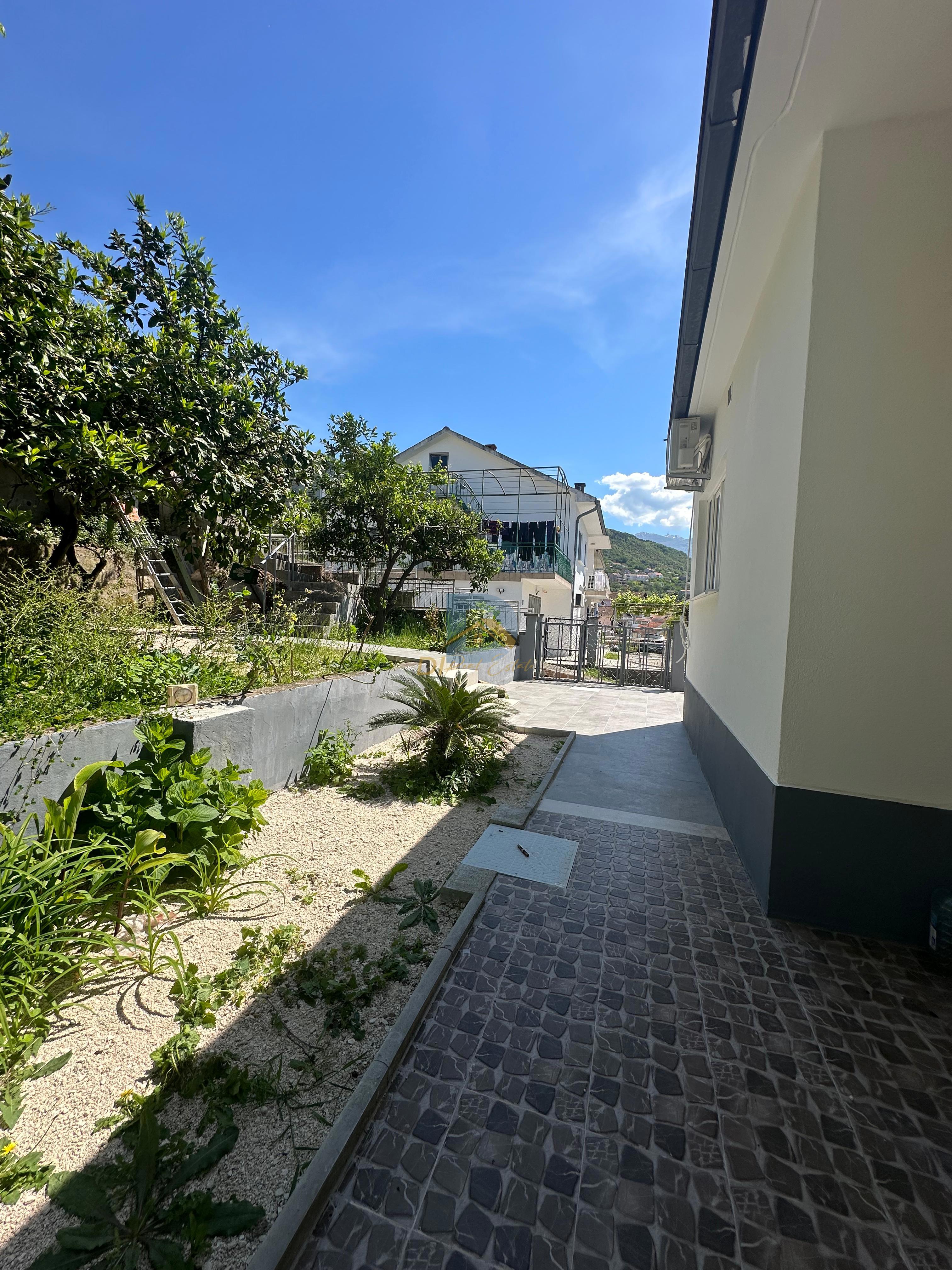 House for Sale | Centar, Tivat - Resim 23
