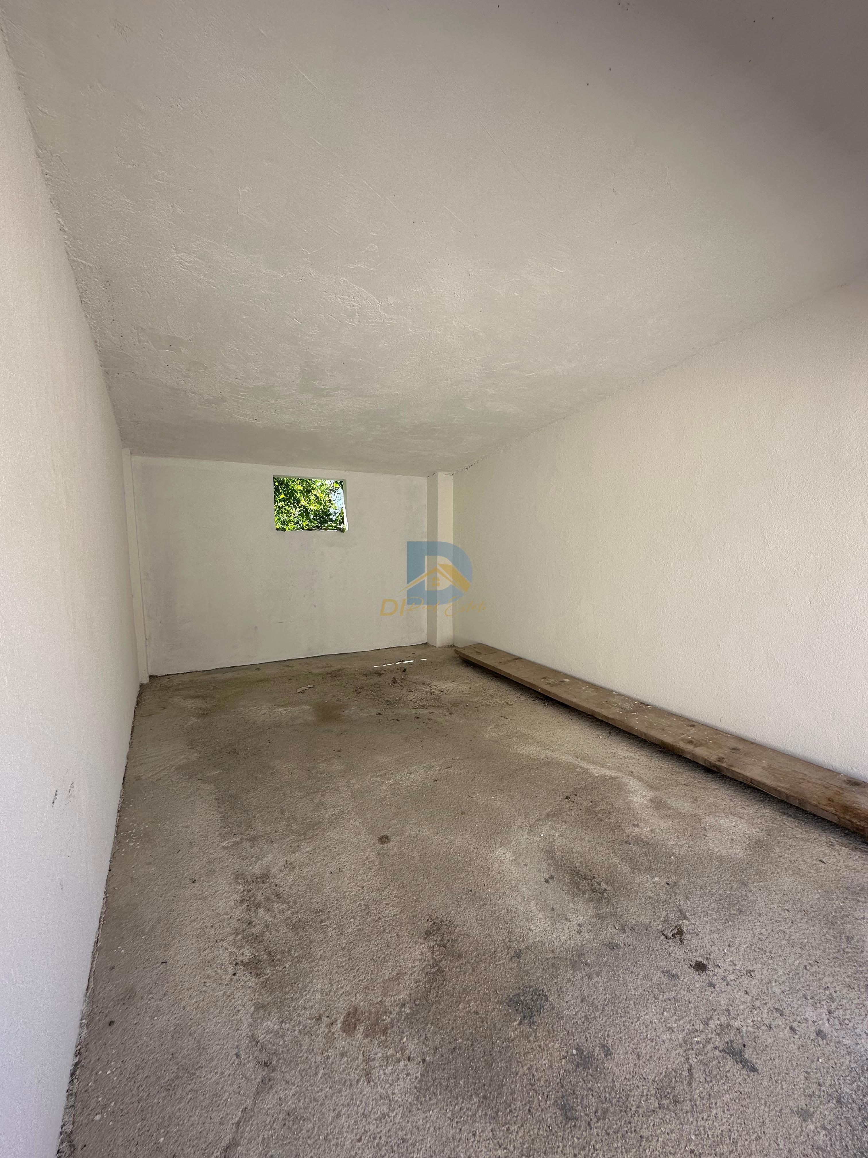 House for Sale | Centar, Tivat - Resim 37