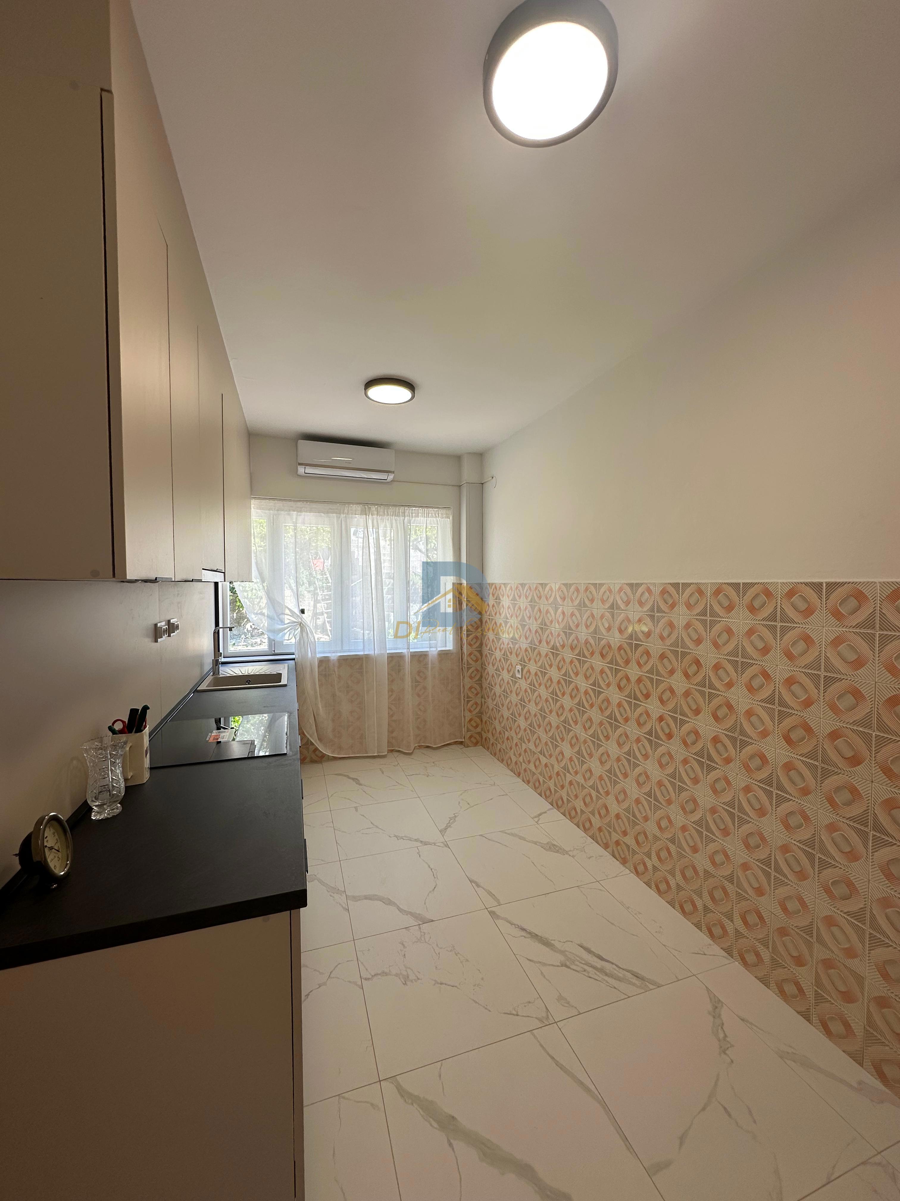 House for Sale | Centar, Tivat - Resim 7