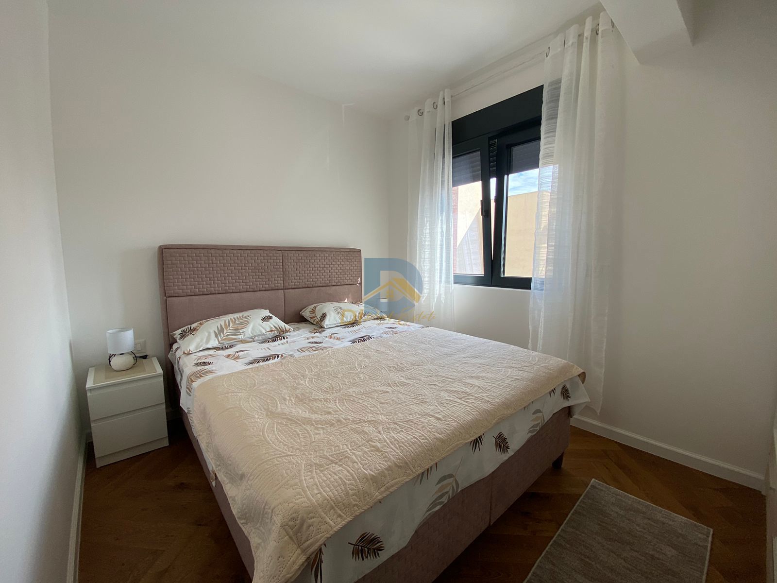 One Bedroom Apartment for Rent | Kava, Tivat - Resim 6