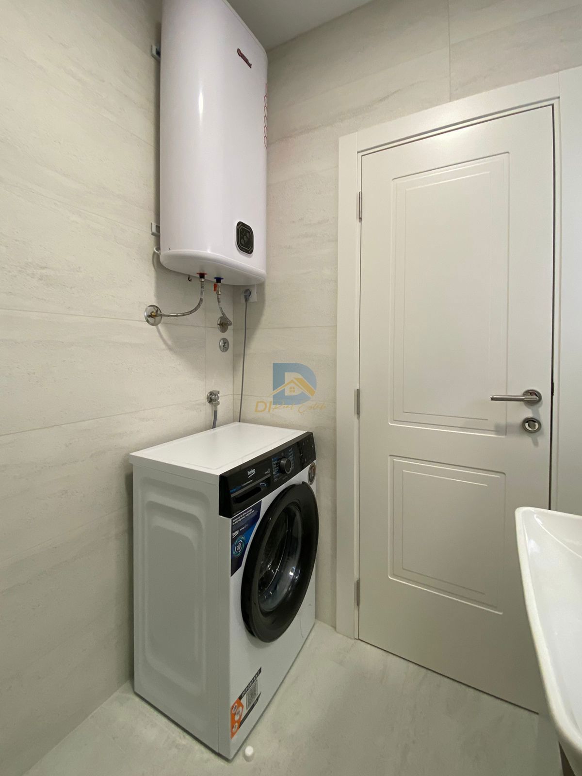 One Bedroom Apartment for Rent | Kava, Tivat - Resim 9