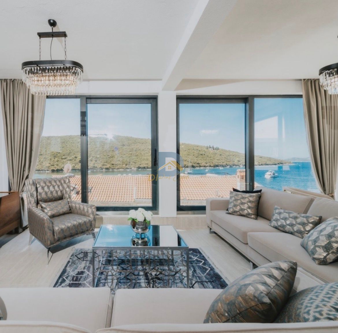 Villa for Rent | Bigova, Kotor - Resim 2