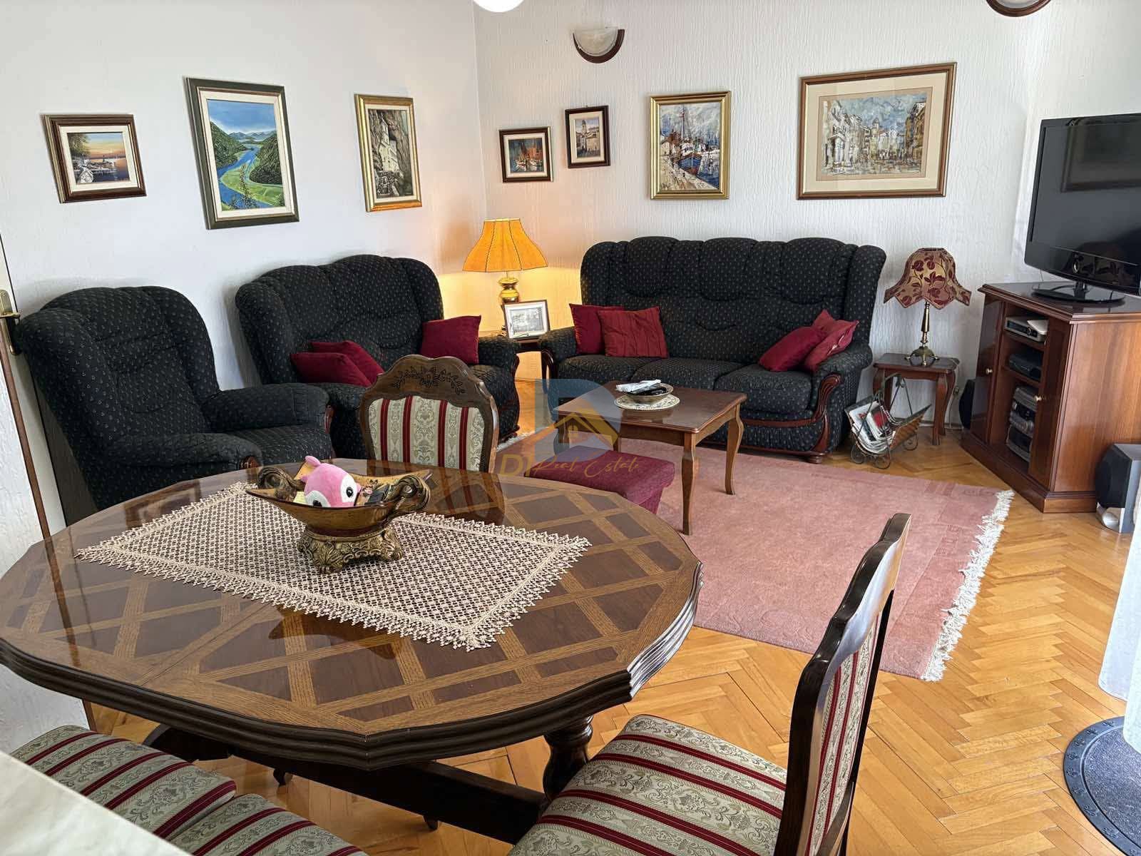 Apartment for Rent | Centar Tivat - Resim 2