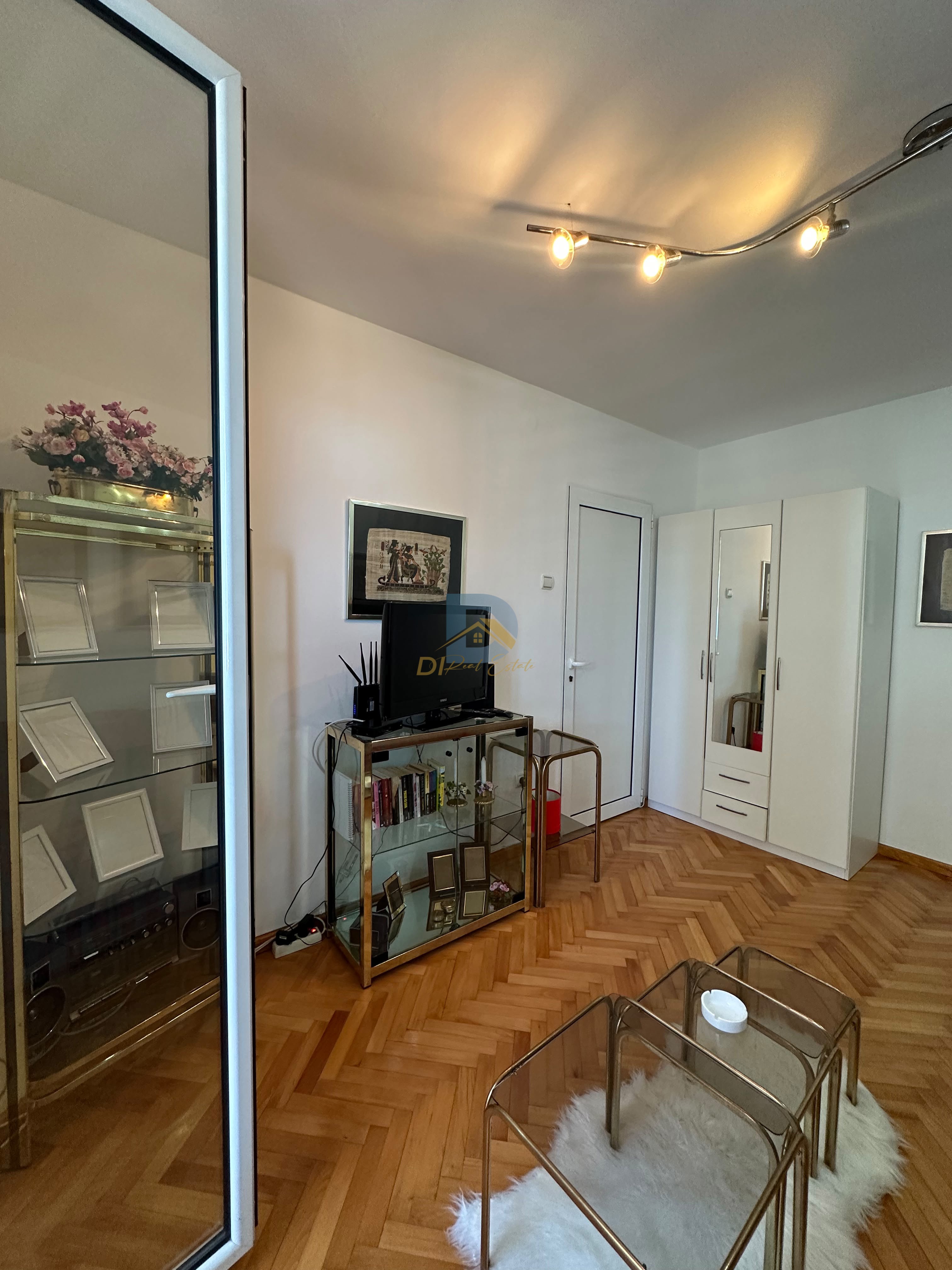 Apartment for Rent | Centar Tivat - Resim 2