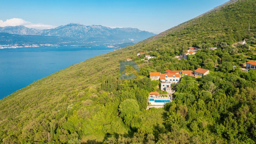 Villa for Rent | Krasici Tivat - Resim 22
