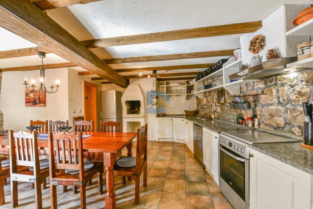 Villa for Rent | Krasici Tivat - Resim 7