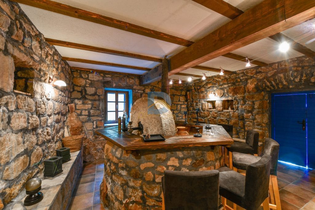 Villa for Rent | Krasici Tivat - Resim 9