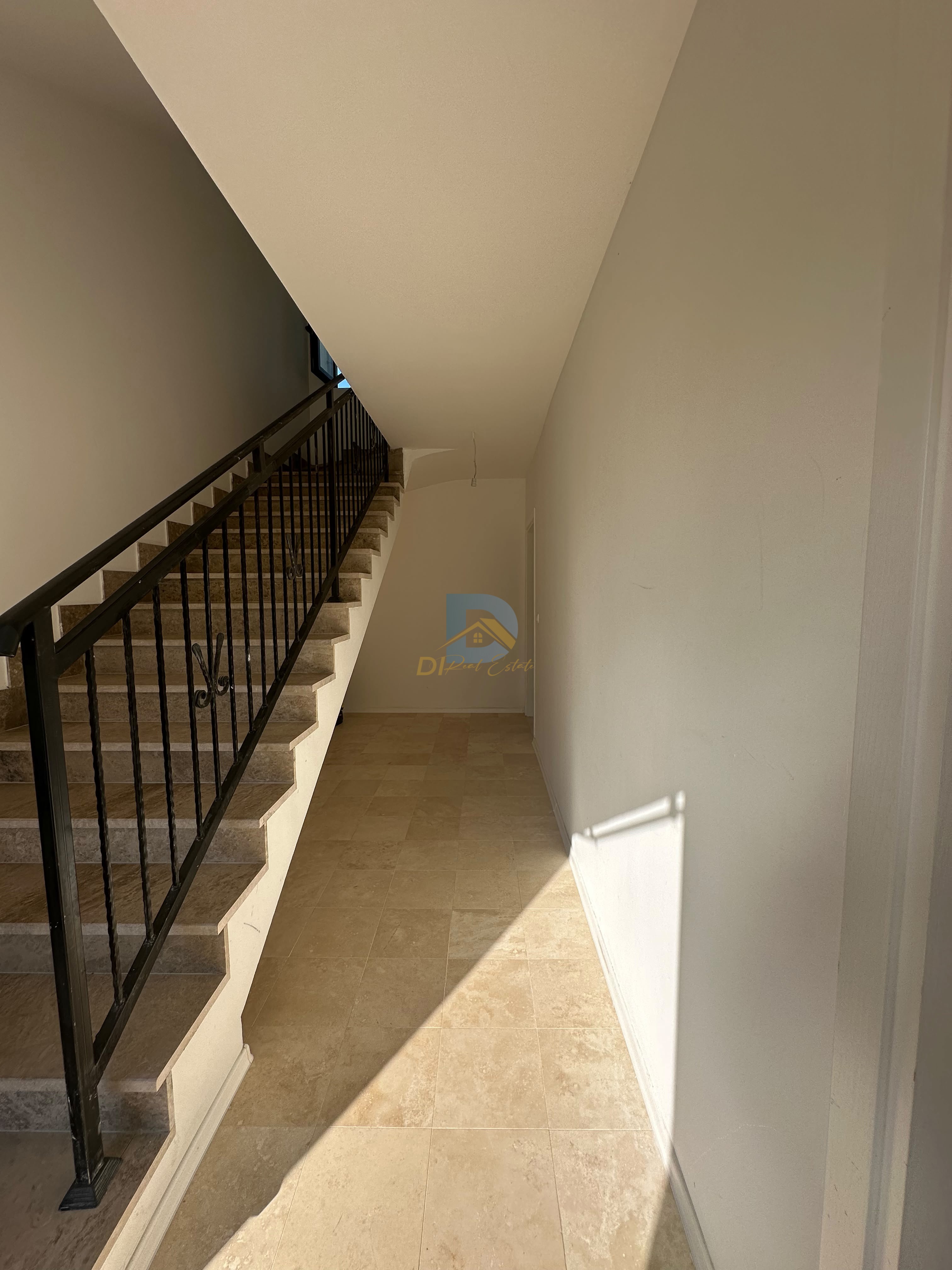 House for Sale | Ljesevici Kotor - Resim 3